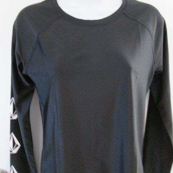 Volcom Simply Core Long Sleeved RashGuard NWT Sz XL - Picture 6 of 10